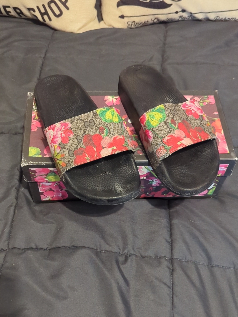 Gucci Floral Bloom Slides Size 7 - Made In Italy USED